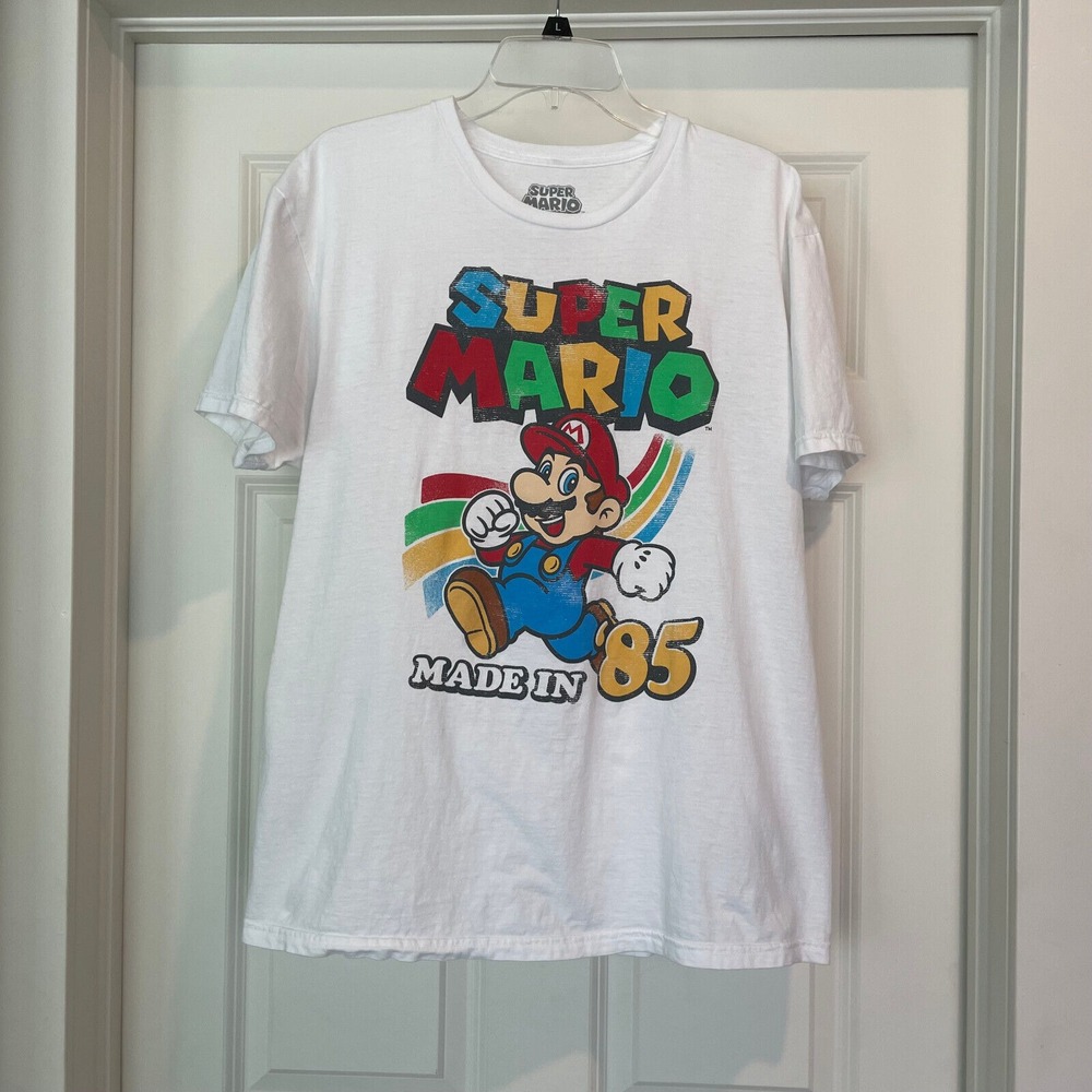 Super Mario Made‎ In `85 White T-Shirt Men's Size Large